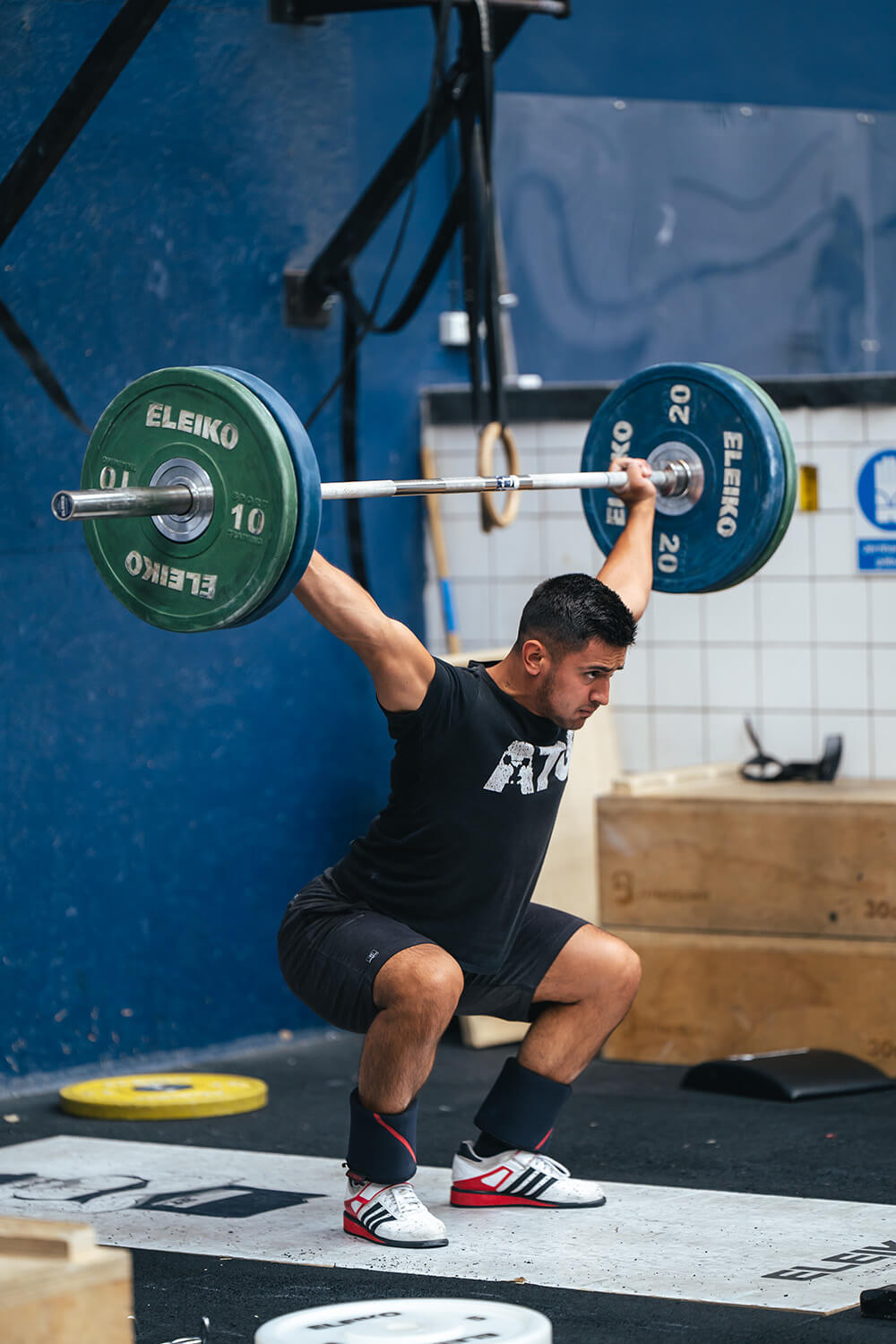omed alam squat snatch